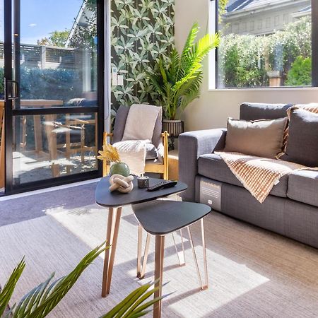 Latimer Square Luxe: 1Br W/ Sofa Bed Крайстчёрч Экстерьер фото